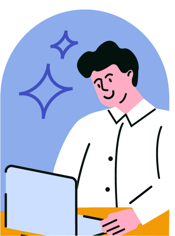 Mann schaut laechelnd auf ein Laptop